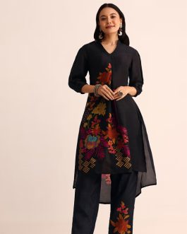 Black Floral Printed Chinon Kurti And Pant