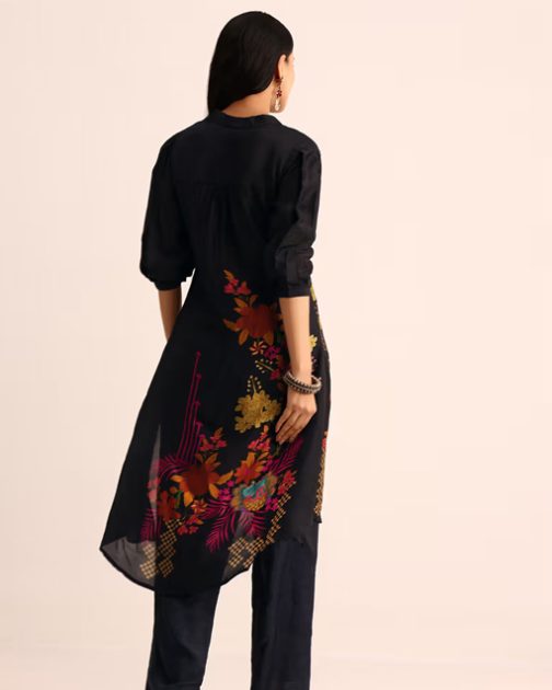 Black Floral Printed Chinon Kurti And Pant - Image 2